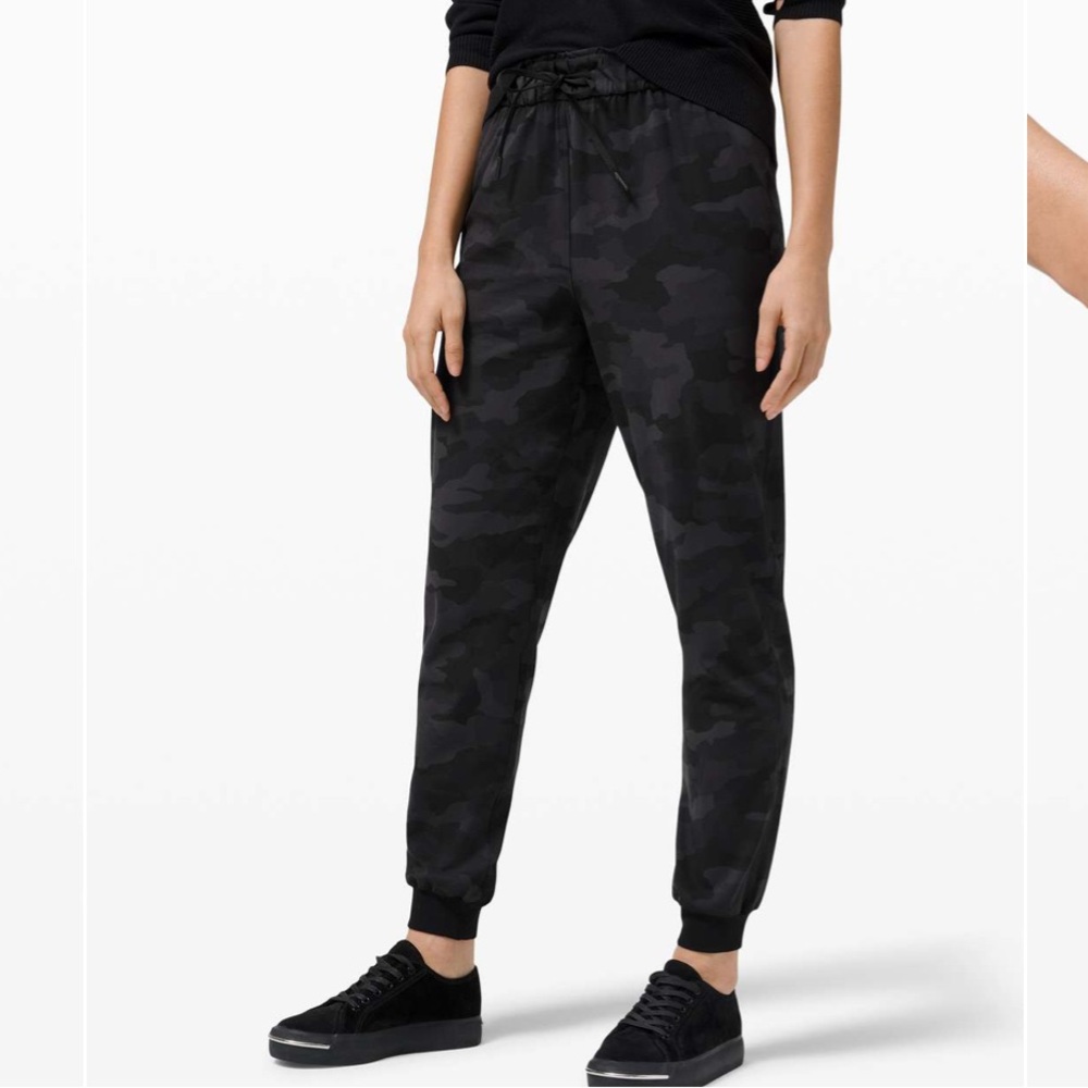 Lululemon Stretch High-Rise Jogger *Full Length size 4 Black Dark Gray Camo - Picture 2 of 16